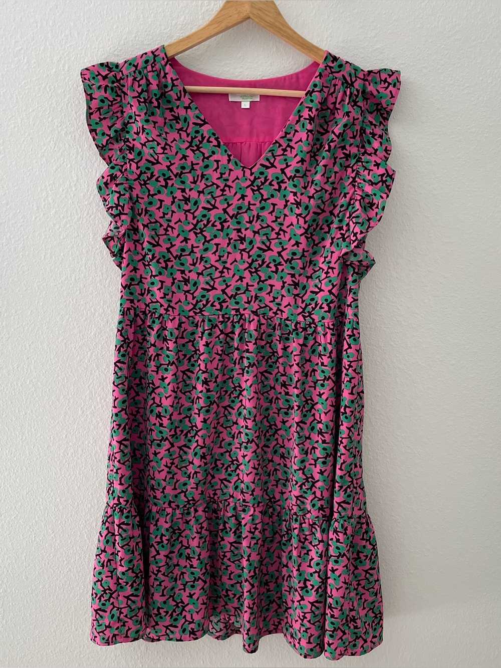 JADE Melody Tam Amelia Shift Dress Pink Green Clover Print Size Large Cap Sleeve